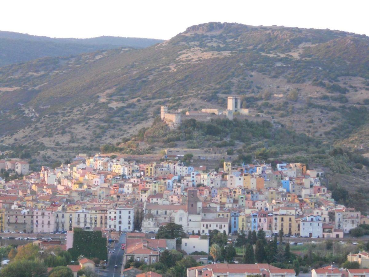 B&B Il Corallo Bosa Eksteriør bilde